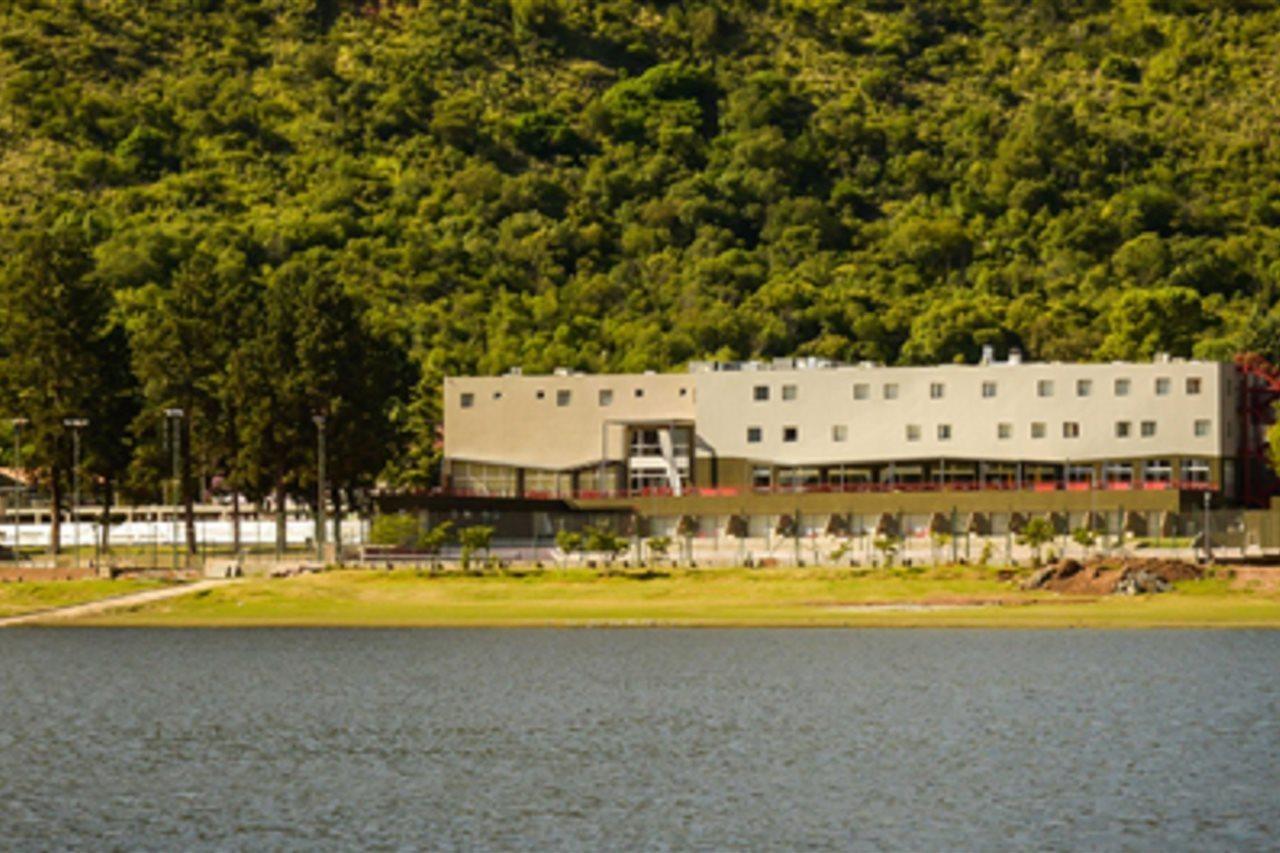Amerian Villa Del Dique Kültér fotó