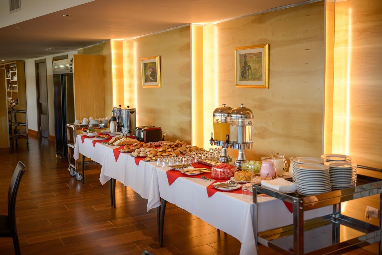 Amerian Villa Del Dique Kültér fotó